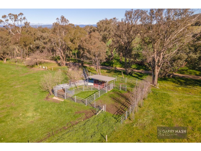 548 Laceby-Glenrowan Road, Glenrowan VIC 3675