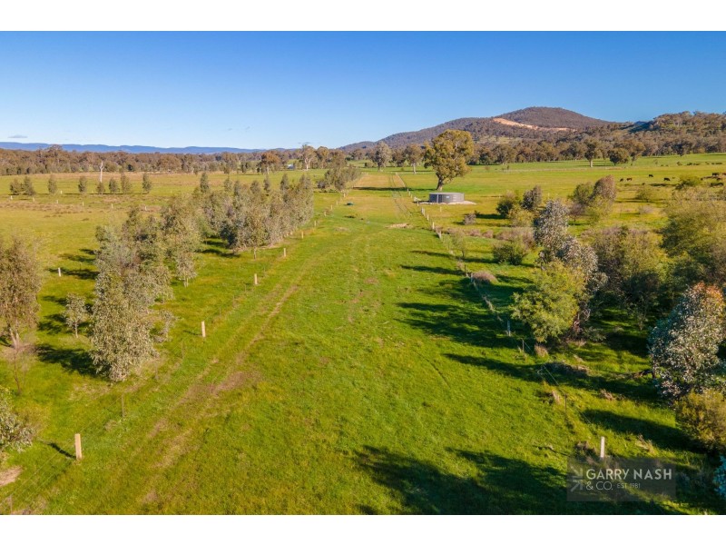 548 Laceby-Glenrowan Road, Glenrowan VIC 3675