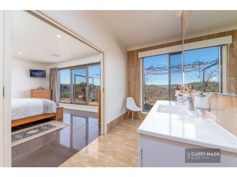 92 Oxenbury Lane, Everton Upper VIC 3678