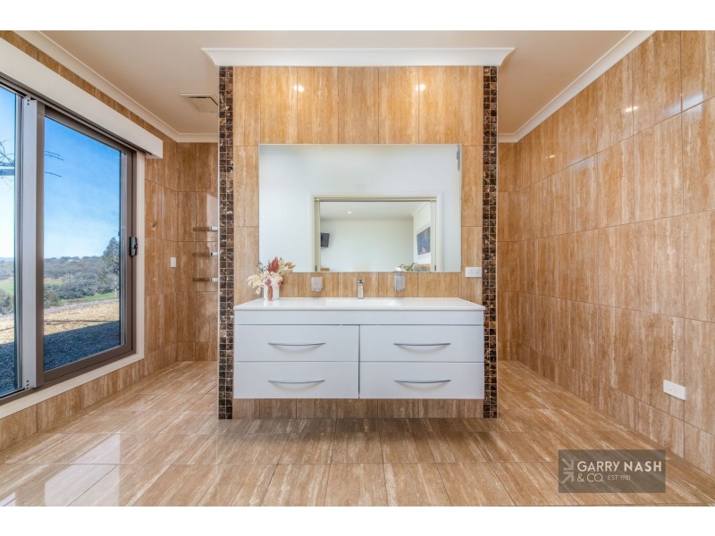 92 Oxenbury Lane, Everton Upper VIC 3678