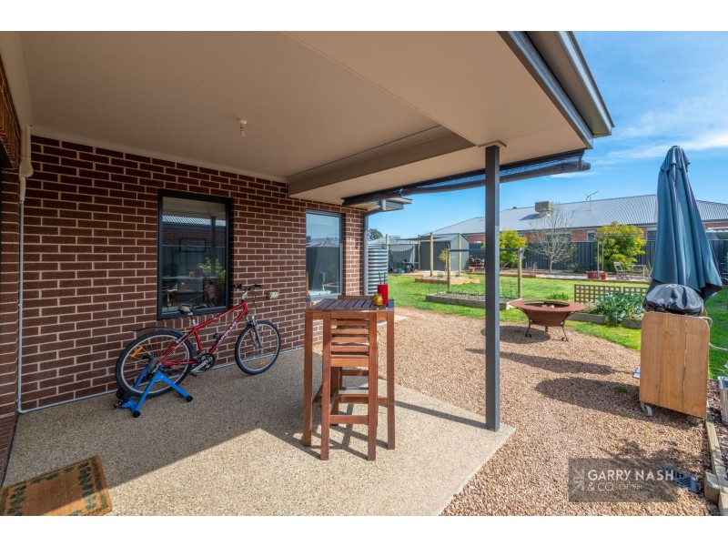 30 Silver Wattle Drive, Wangaratta VIC 3677