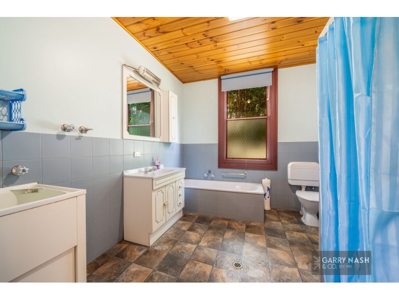 1188 Green Street, Oxley VIC 3678