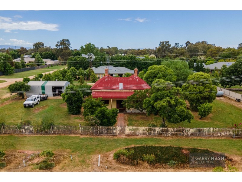 1188 Green Street, Oxley VIC 3678