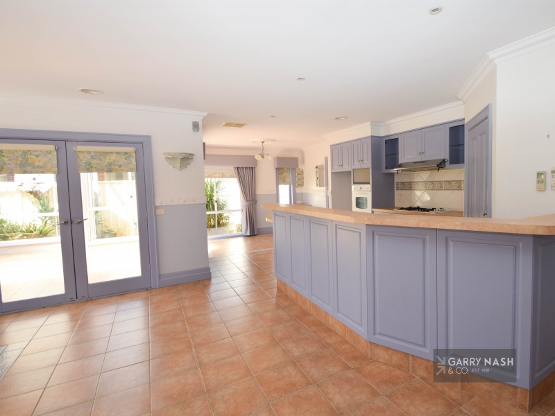 33 Collyndale Drive, Wangaratta VIC 3677