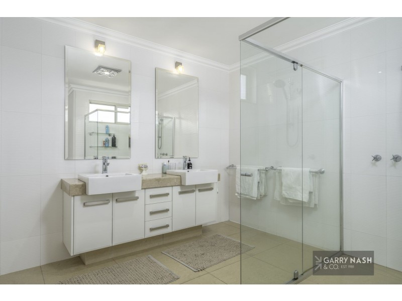 14 Yale Court, Wangaratta VIC 3677