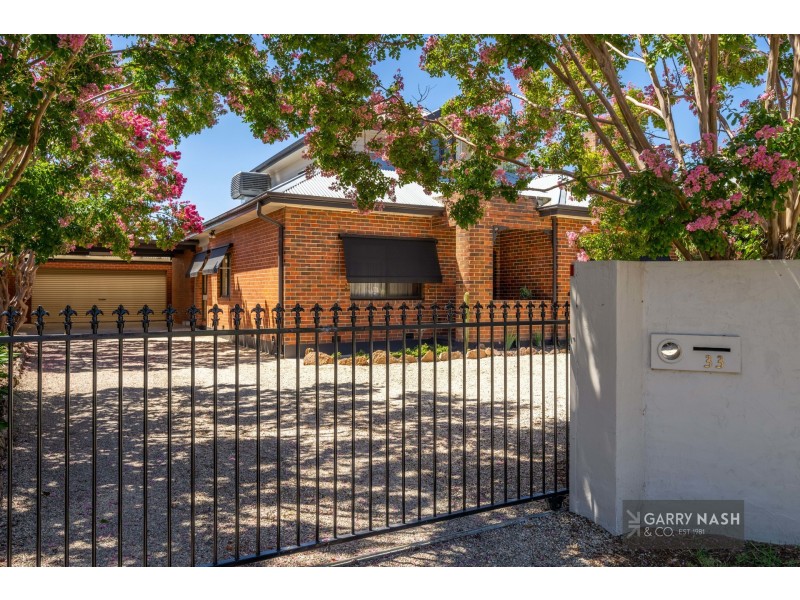 33 Graham Avenue, Wangaratta VIC 3677