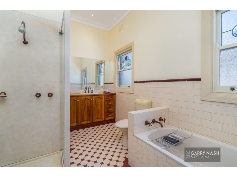 33 Graham Avenue, Wangaratta VIC 3677