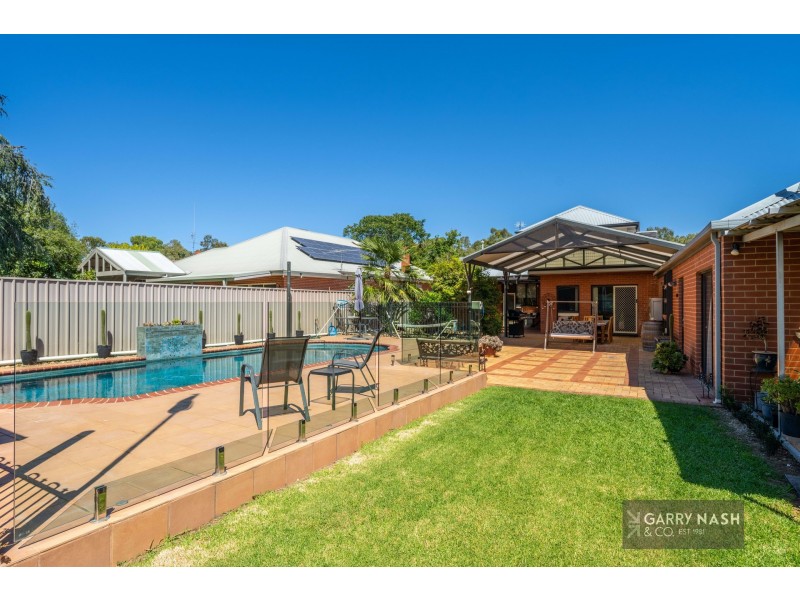 33 Graham Avenue, Wangaratta VIC 3677