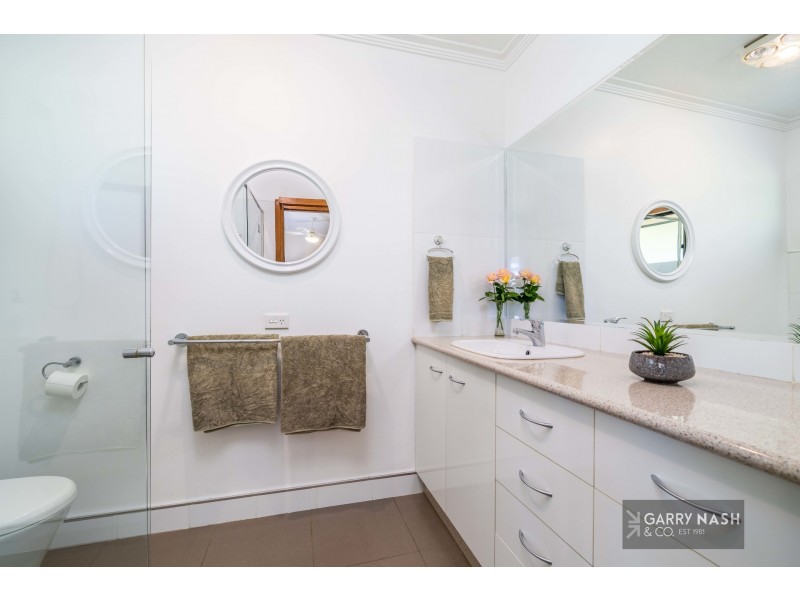 24 Francis Road, Killawarra VIC 3678