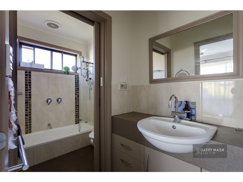 2 Lesley Court, Wangaratta VIC 3677