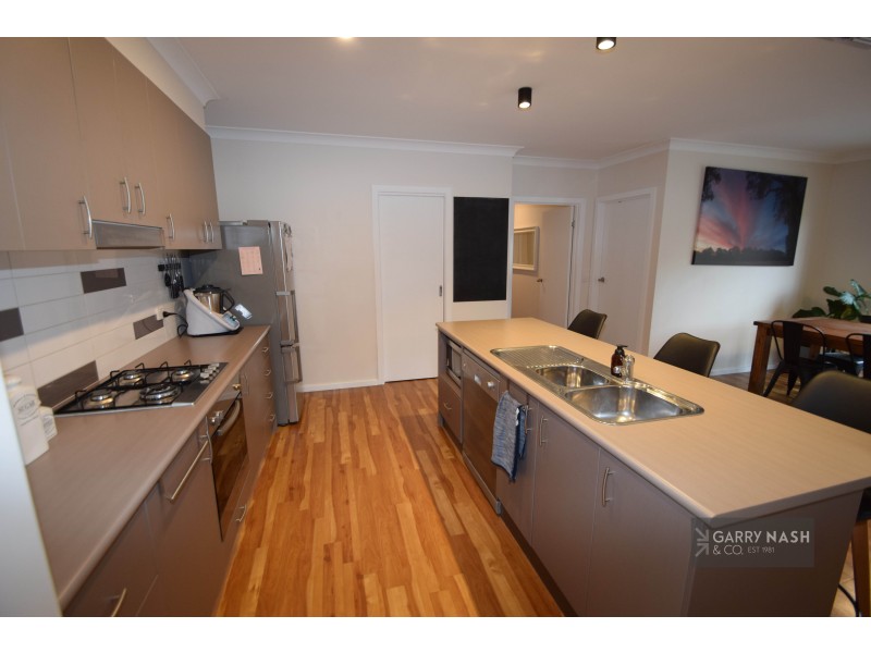 12 Gaskin Way, Wangaratta VIC 3677