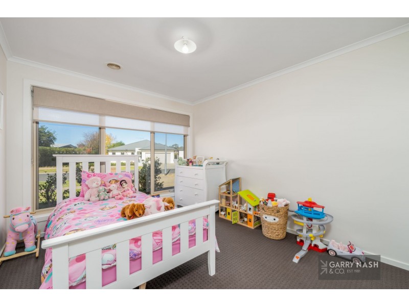 24 Thomas Wedge Drive, Wangaratta VIC 3677