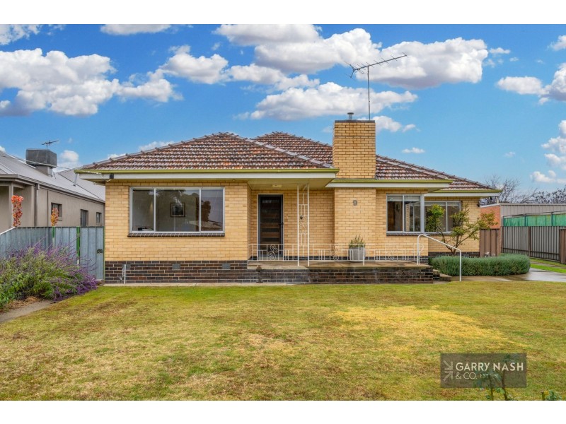 9 Brien Crescent, Wangaratta VIC 3677