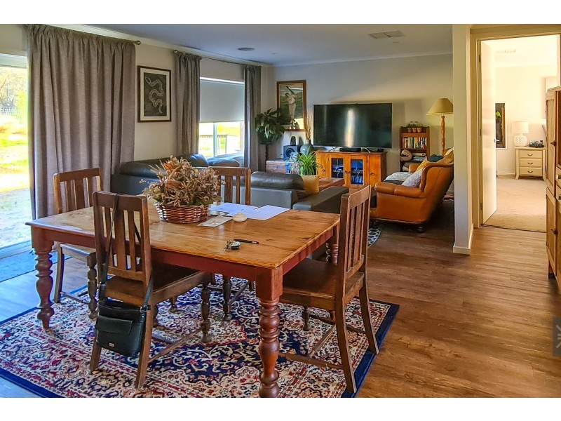 28 Avoca Lane, Glenrowan VIC 3675