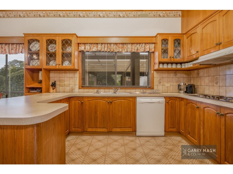 40 Usshers Drive, Waldara VIC 3678