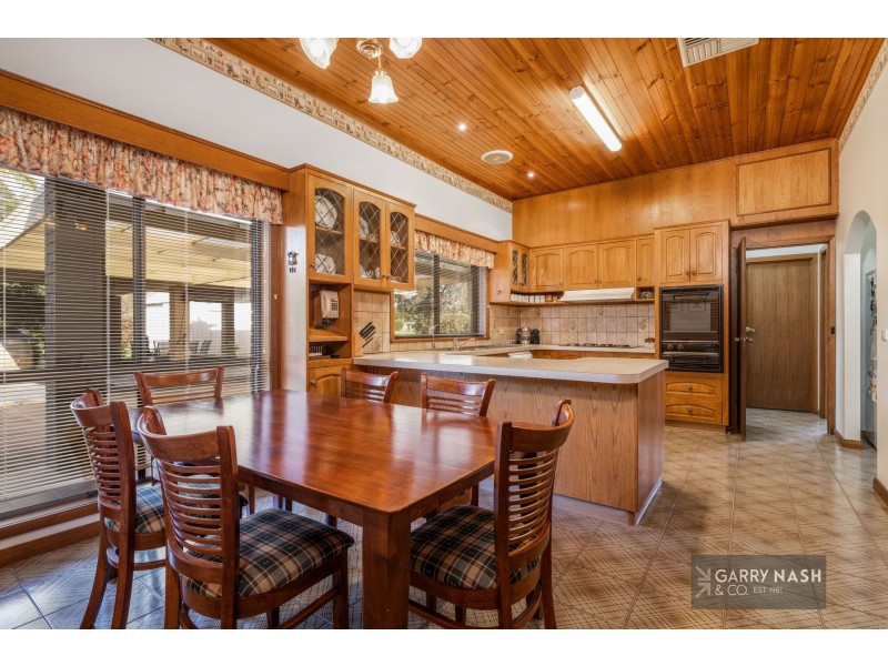 40 Usshers Drive, Waldara VIC 3678