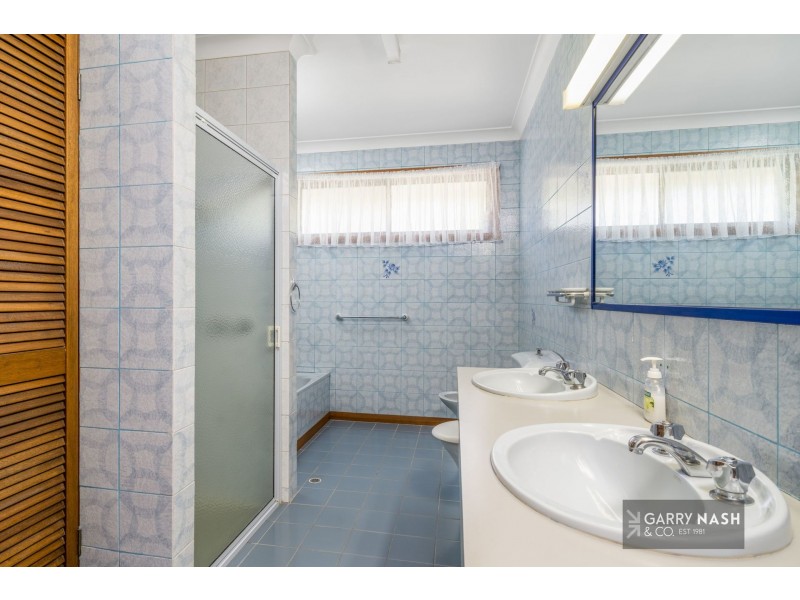 40 Usshers Drive, Waldara VIC 3678