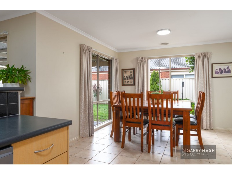 8 Swinburne Drive, Wangaratta VIC 3677