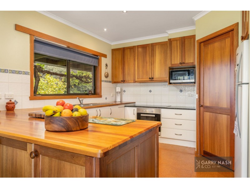 1236 Great Alpine Road, Tarrawingee VIC 3678