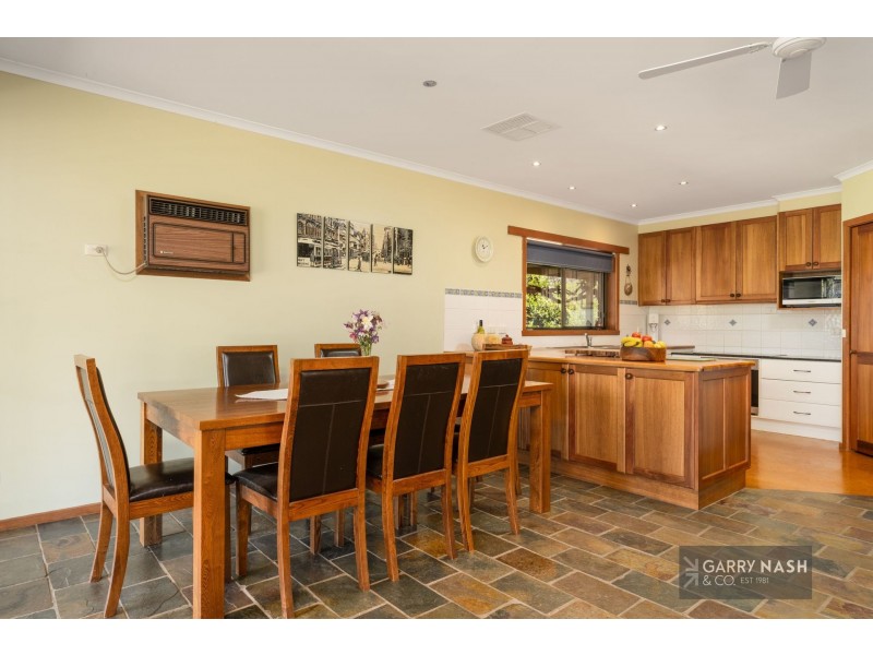 1236 Great Alpine Road, Tarrawingee VIC 3678