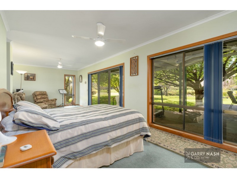 1236 Great Alpine Road, Tarrawingee VIC 3678