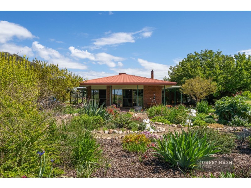 1236 Great Alpine Road, Tarrawingee VIC 3678