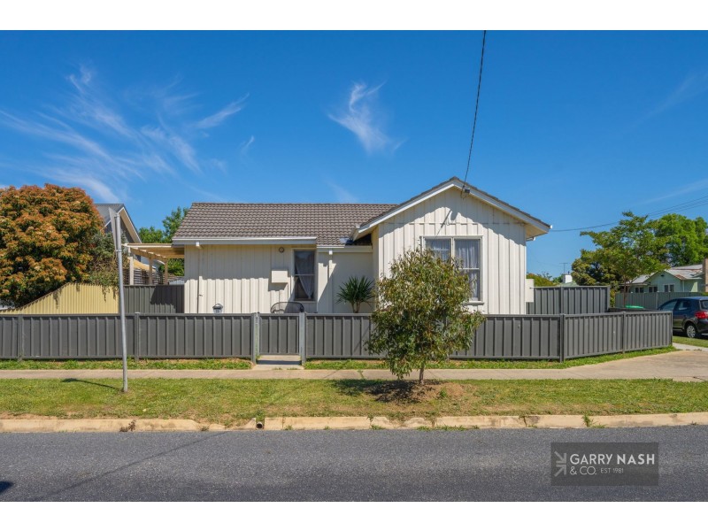 12 Lamont Street, Wangaratta VIC 3677