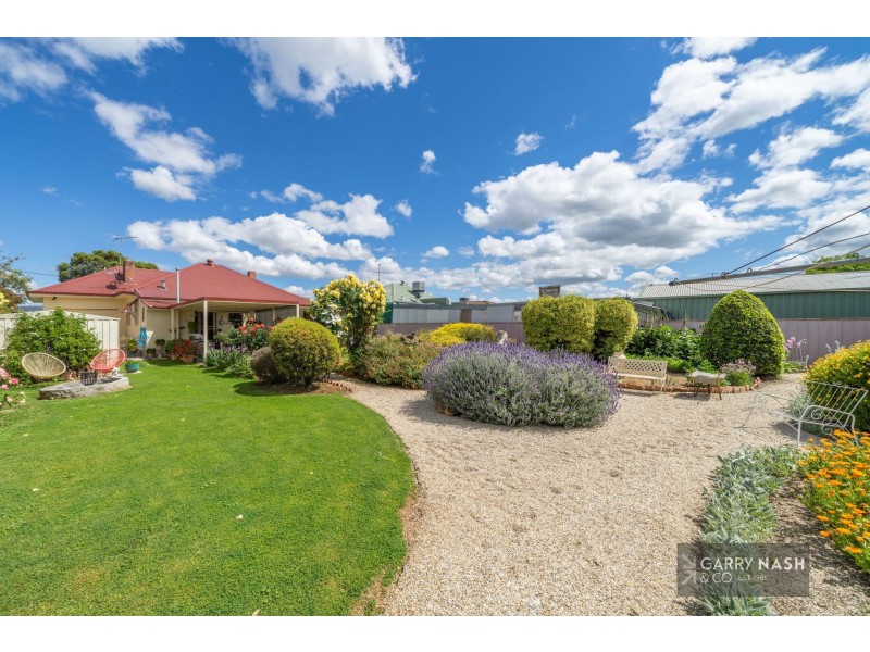 2 Burns Street, Wangaratta VIC 3677