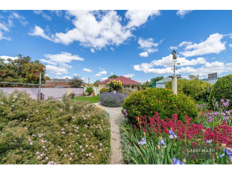2 Burns Street, Wangaratta VIC 3677