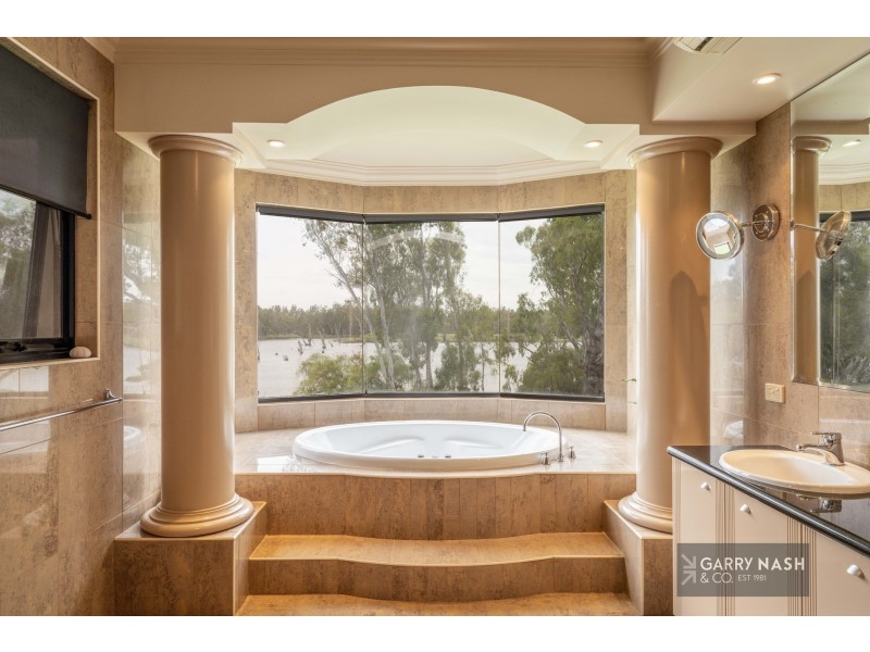 2 Andrew Court, Bundalong VIC 3730