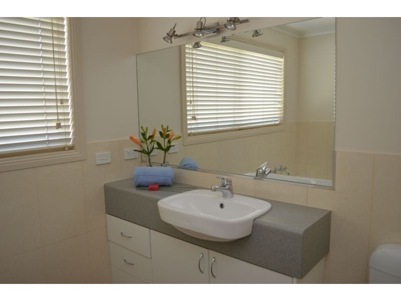 1/17 Logan Drive, Wangaratta VIC 3677