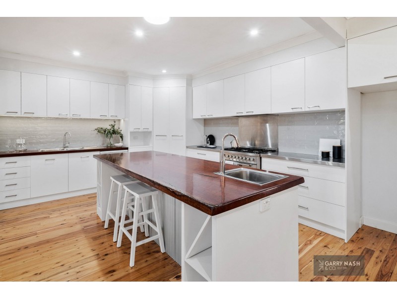 2064 Snow Road, Markwood VIC 3678