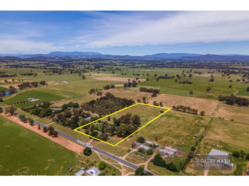 2064 Snow Road, Markwood VIC 3678