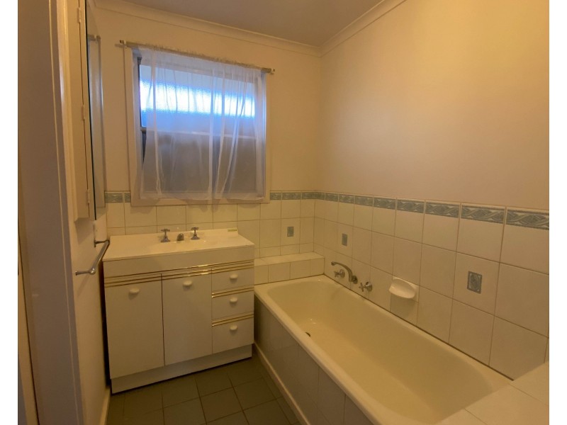 15 Inchbold Street, Wangaratta VIC 3677