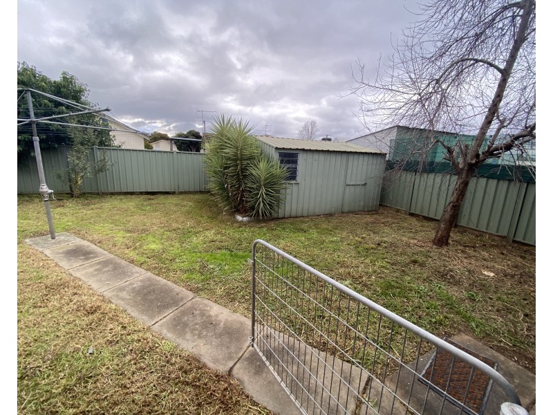 15 Inchbold Street, Wangaratta VIC 3677