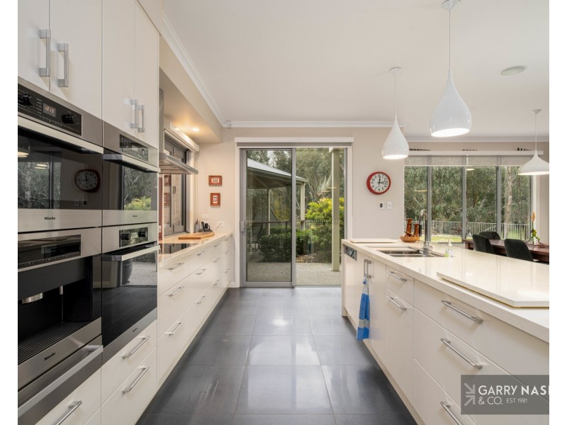 50 Cambridge Drive, Wangaratta VIC 3677