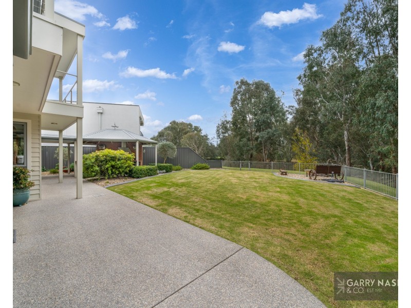 50 Cambridge Drive, Wangaratta VIC 3677