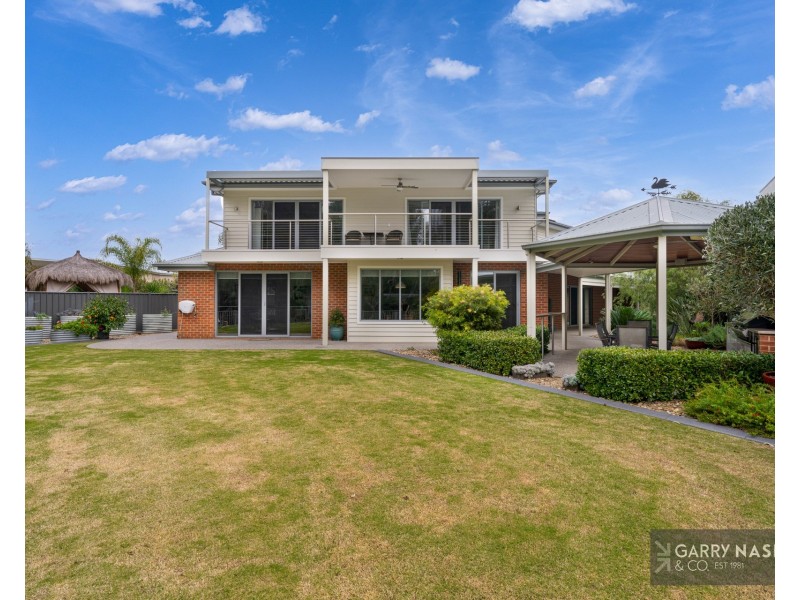 50 Cambridge Drive, Wangaratta VIC 3677
