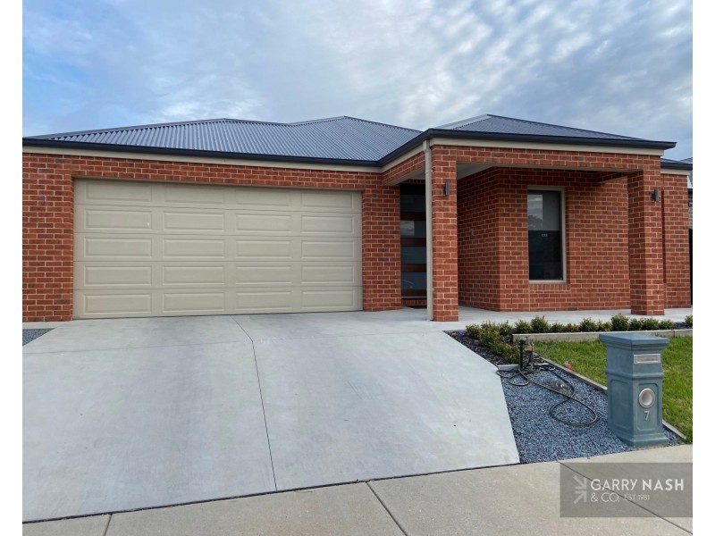 7 Sarakos Circuit, Wangaratta VIC 3677