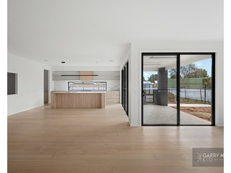 2 Tilson Grove, Wangaratta VIC 3677