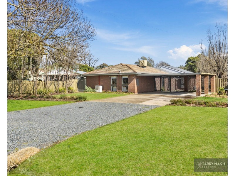 73 Ely Street, Oxley VIC 3678