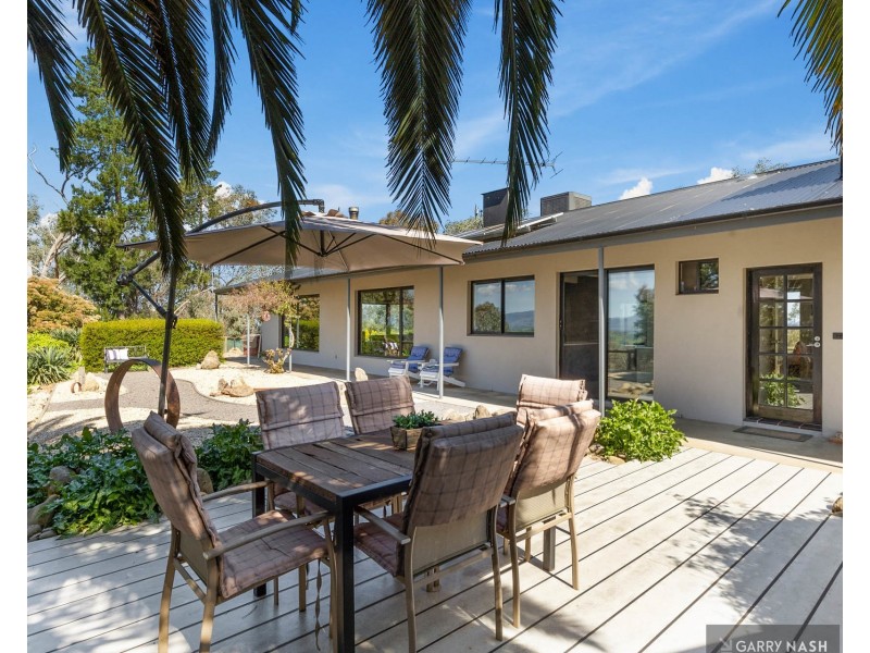 195 Yarrabee Road, Markwood VIC 3678