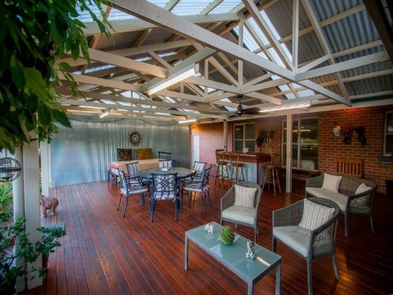 74 Murray Drive, Echuca VIC 3564