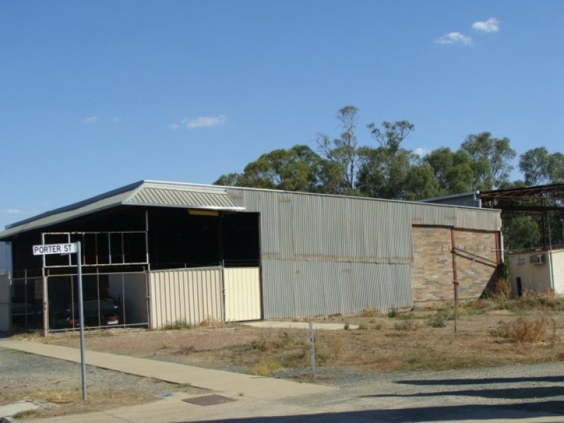 50-52 Meninya Street, Moama NSW 2731