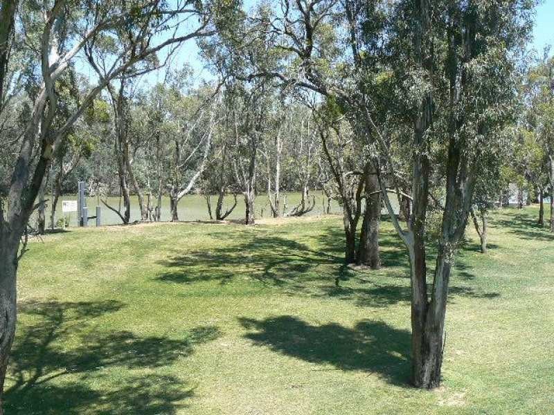 . Perricoota Road, Moama NSW 2731