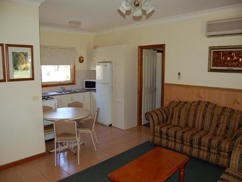 13/162 Perricoota Road, Moama NSW 2731