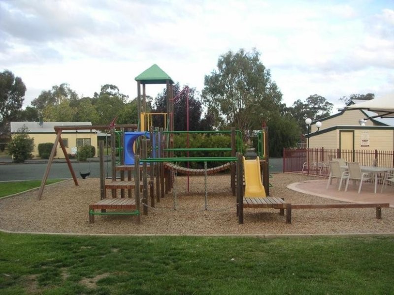 13/162 Perricoota Road, Moama NSW 2731