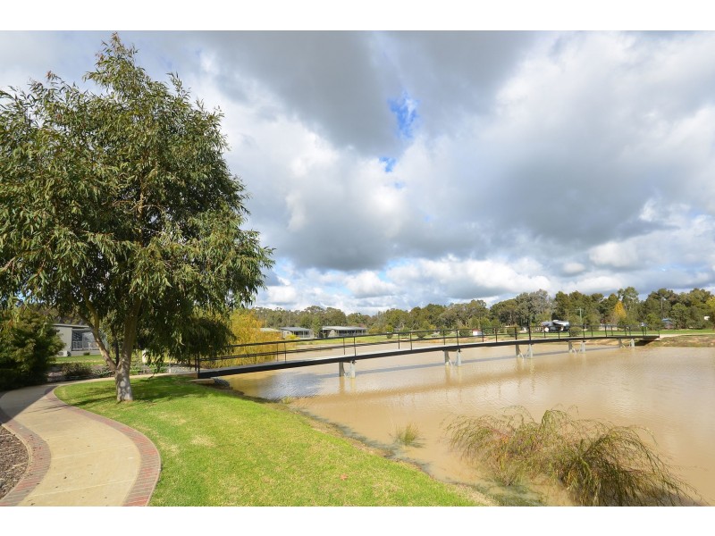 96 Old Barmah Road, Moama NSW 2731
