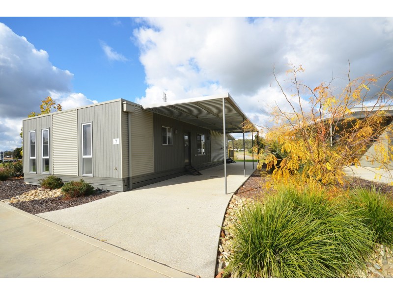96 Old Barmah Road, Moama NSW 2731
