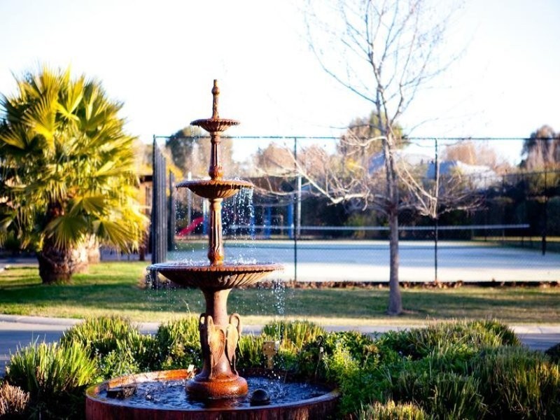 2/400 Perricoota Road, Moama NSW 2731